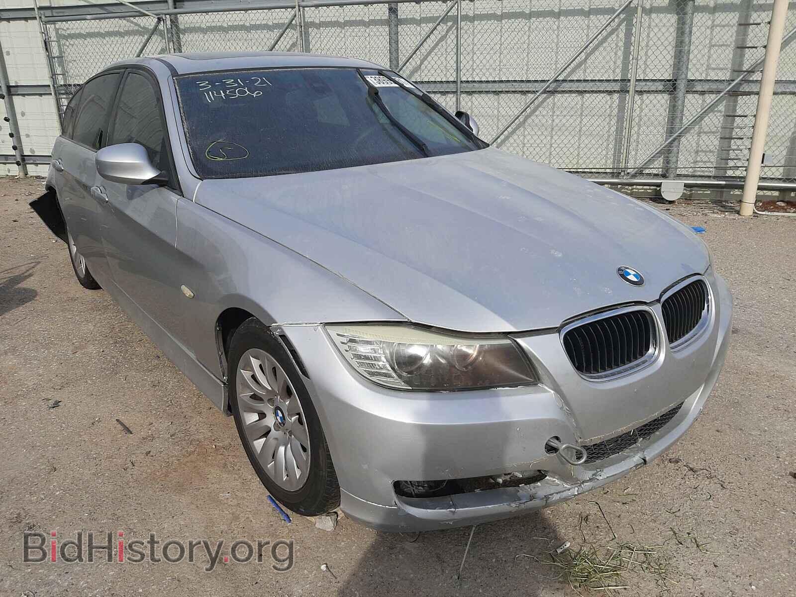 Photo WBAPH73559E126908 - BMW 3 SERIES 2009