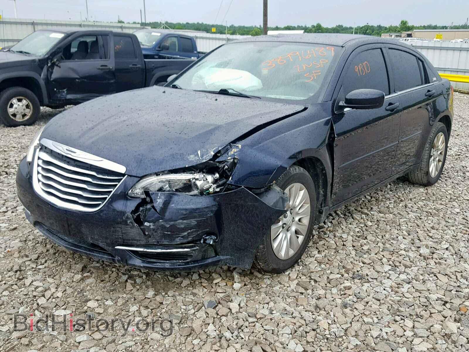 2012 CHRYSLER 200 - VIN: 1C3CCBAB0CN191298 - Фото 2