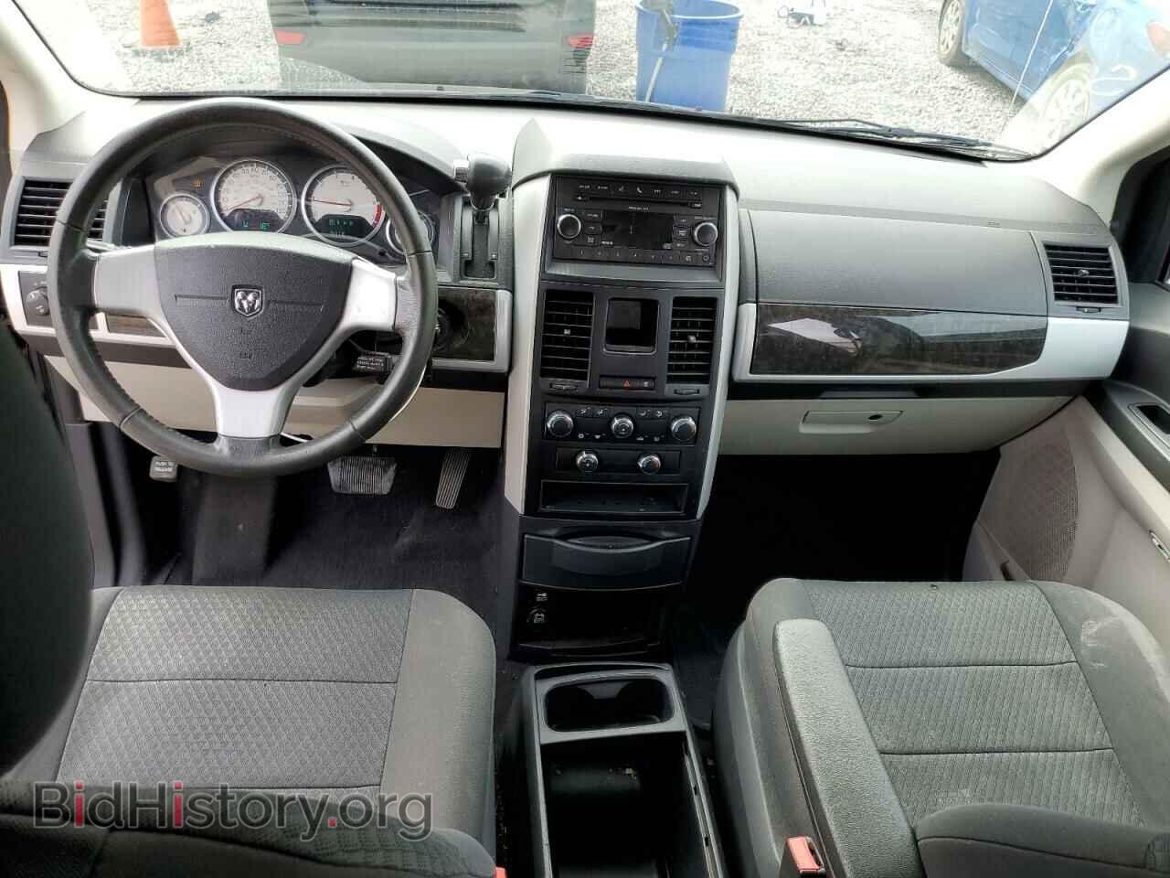 2010 DODGE CARAVAN - VIN: 2D4RN5D16AR444244 - Фото 8