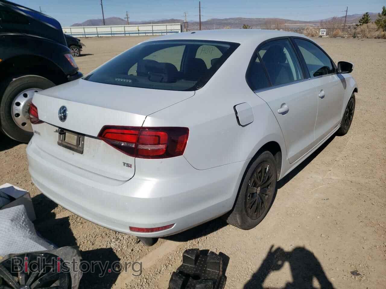 2017 VOLKSWAGEN JETTA - VIN: 3VW2B7AJ4HM291918 - Фото 4