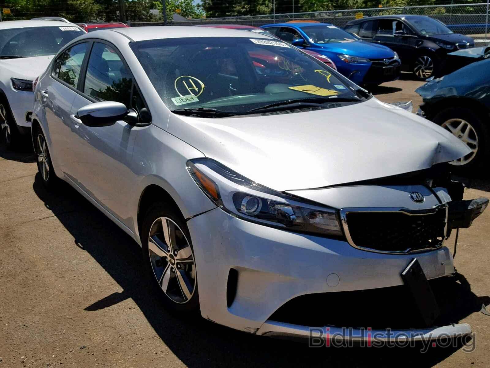 Photo 3KPFL4A70JE174227 - KIA FORTE LX 2018