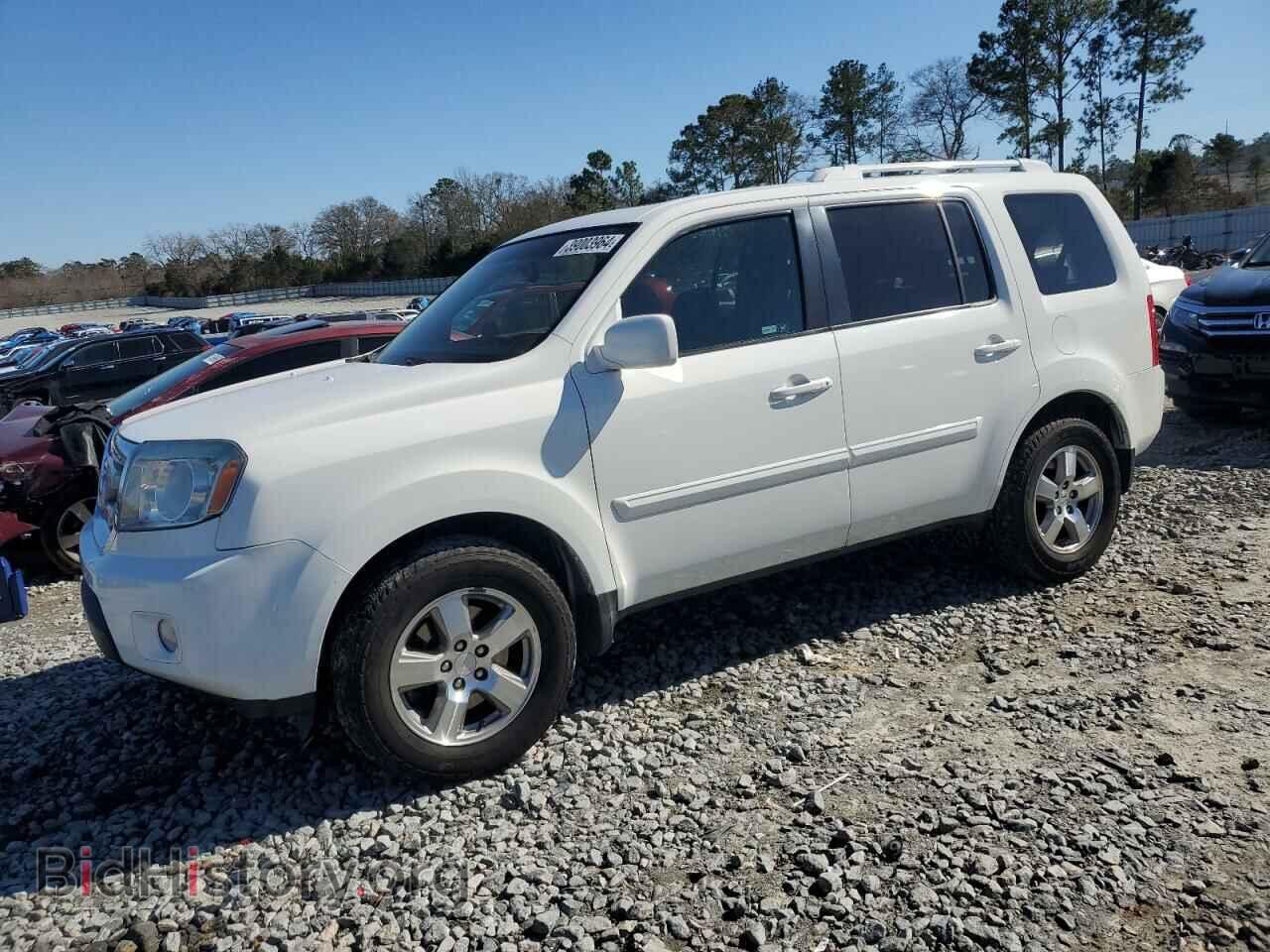 Photo 5FNYF3H52BB025537 - HONDA PILOT 2011