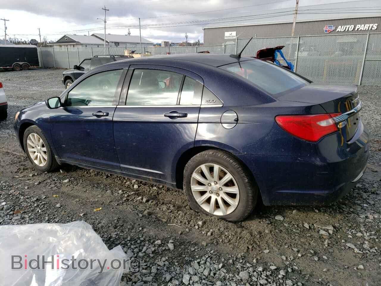 2014 CHRYSLER 200 - VIN: 1C3CCBBB2EN101182 - Photo 2