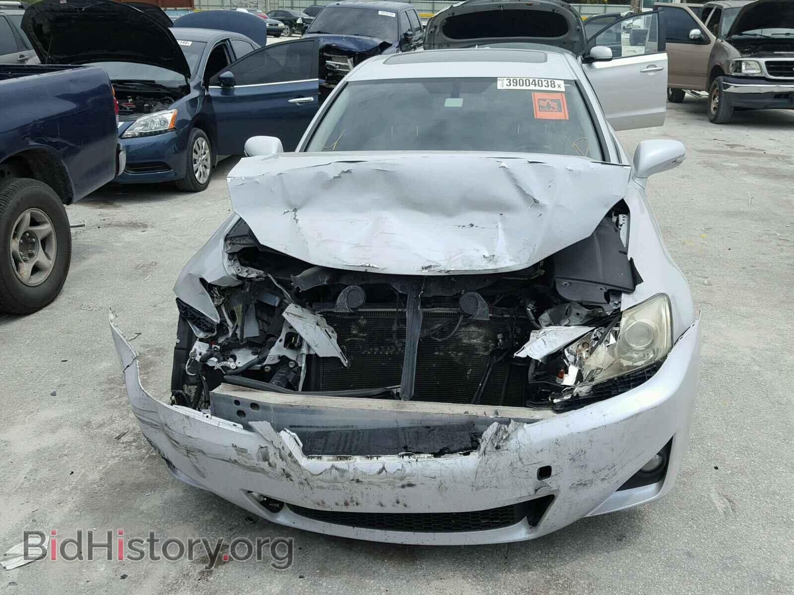 2011 LEXUS IS250 - VIN: JTHBF5C2XB5129465 - Фото 9