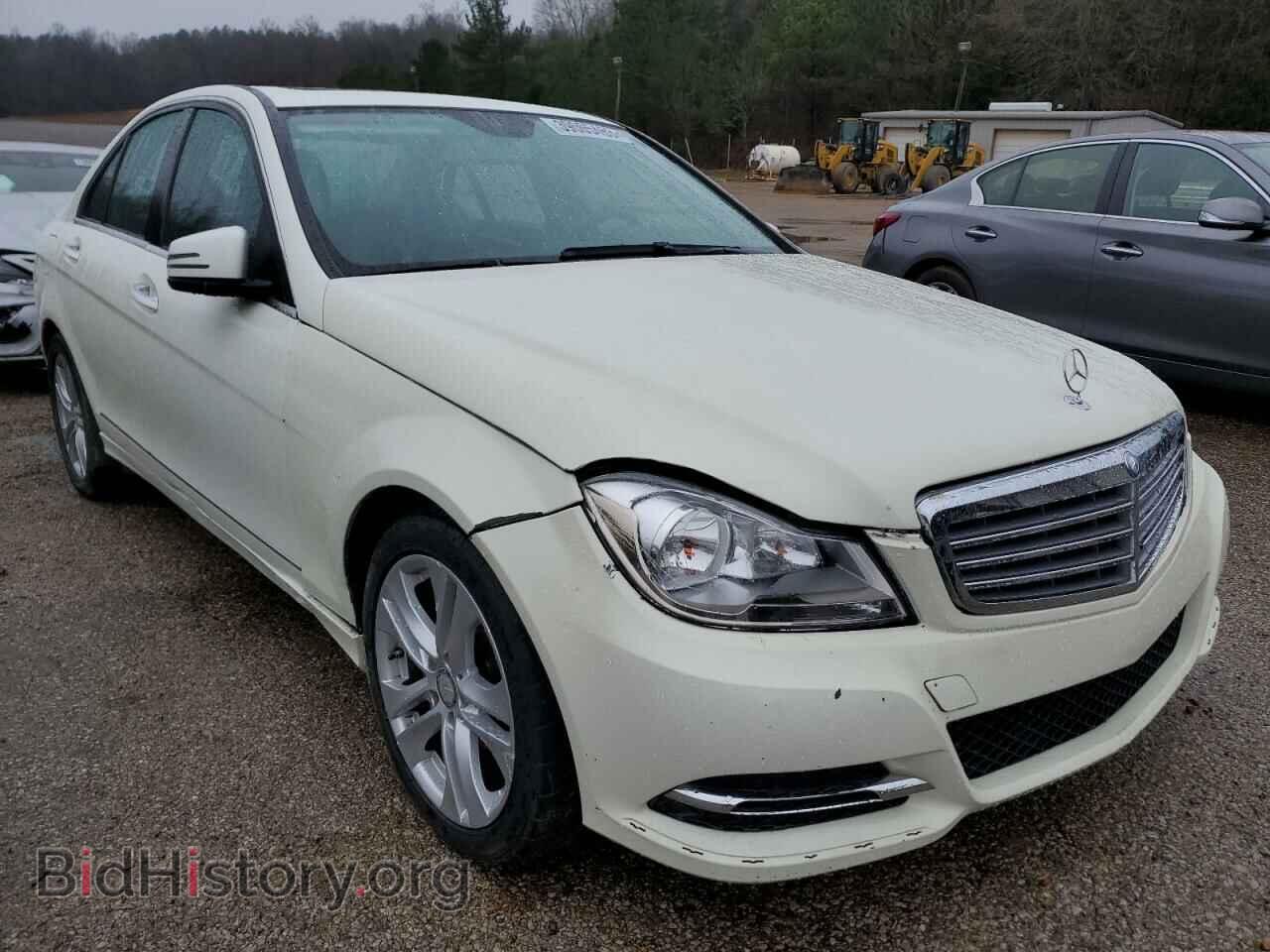 2012 MERCEDES-BENZ C-CLASS - VIN: WDDGF4HB2CA650883 - Фото 4