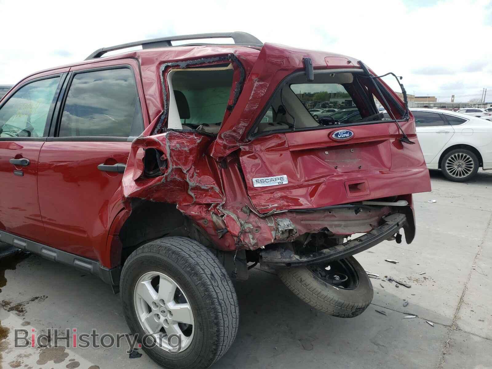 2011 FORD ESCAPE - VIN: 1FMCU0D72BKB12939 - Фото 9