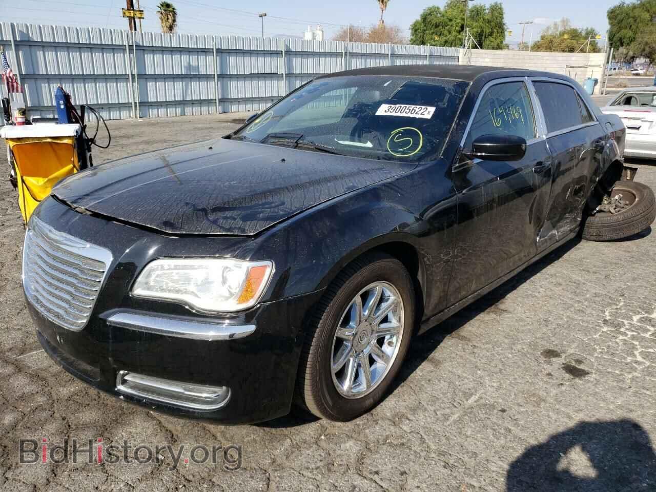2013 CHRYSLER 300 - VIN: 2C3CCAAG5DH577571 - Фото 2