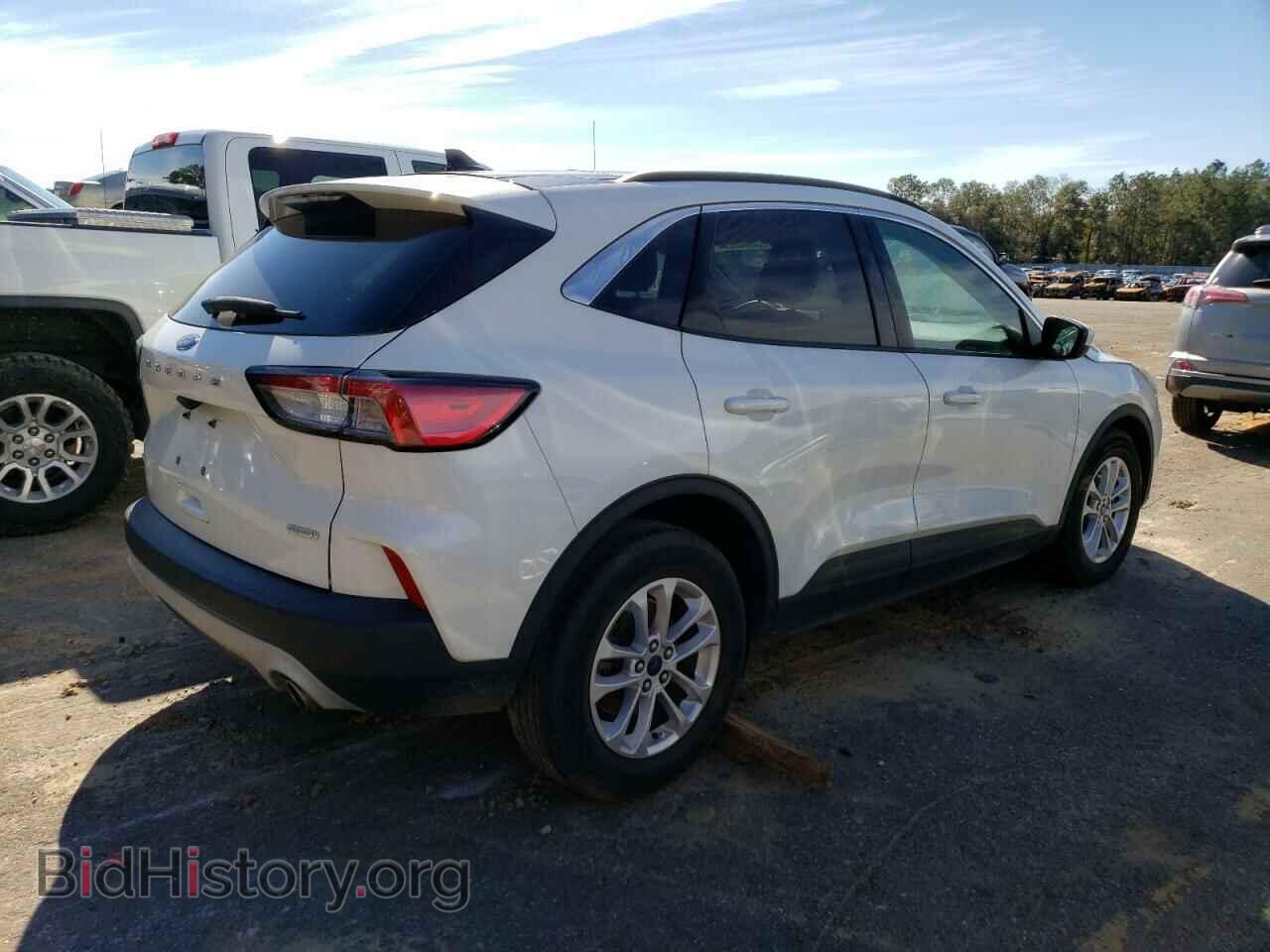 2020 FORD ESCAPE - VIN: 1FMCU0G62LUA46157 - Фото 3