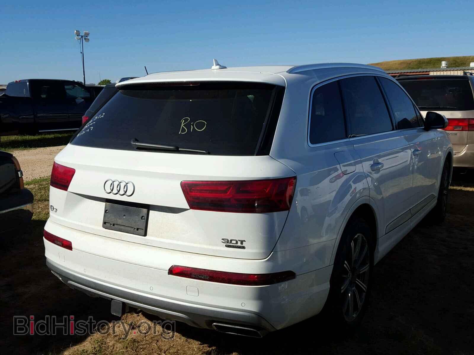 2017 AUDI Q7 - VIN: WA1VAAF76HD042734 - Фото 4