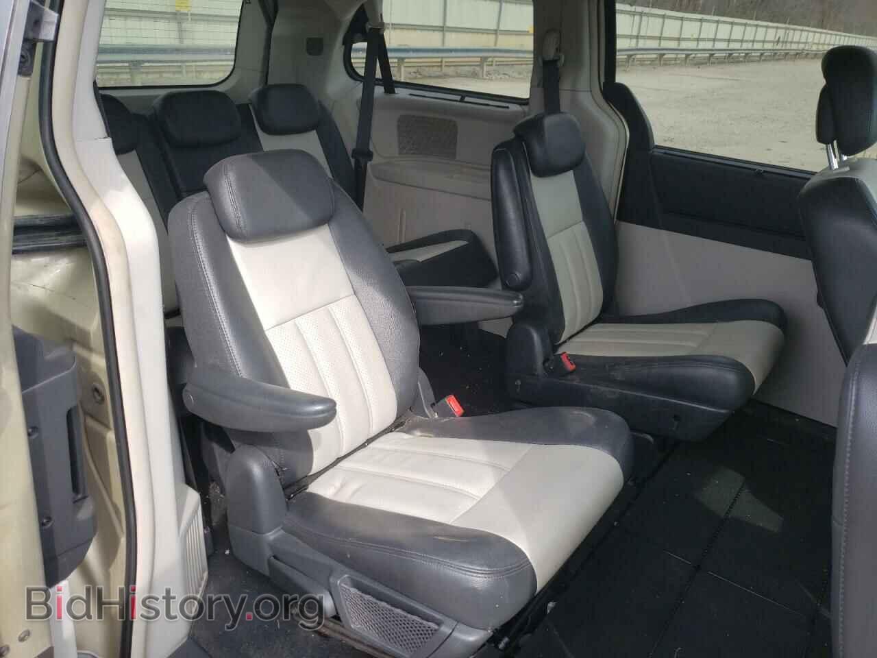 2010 CHRYSLER MINIVAN - VIN: 2A4RR8D11AR456797 - Фото 6