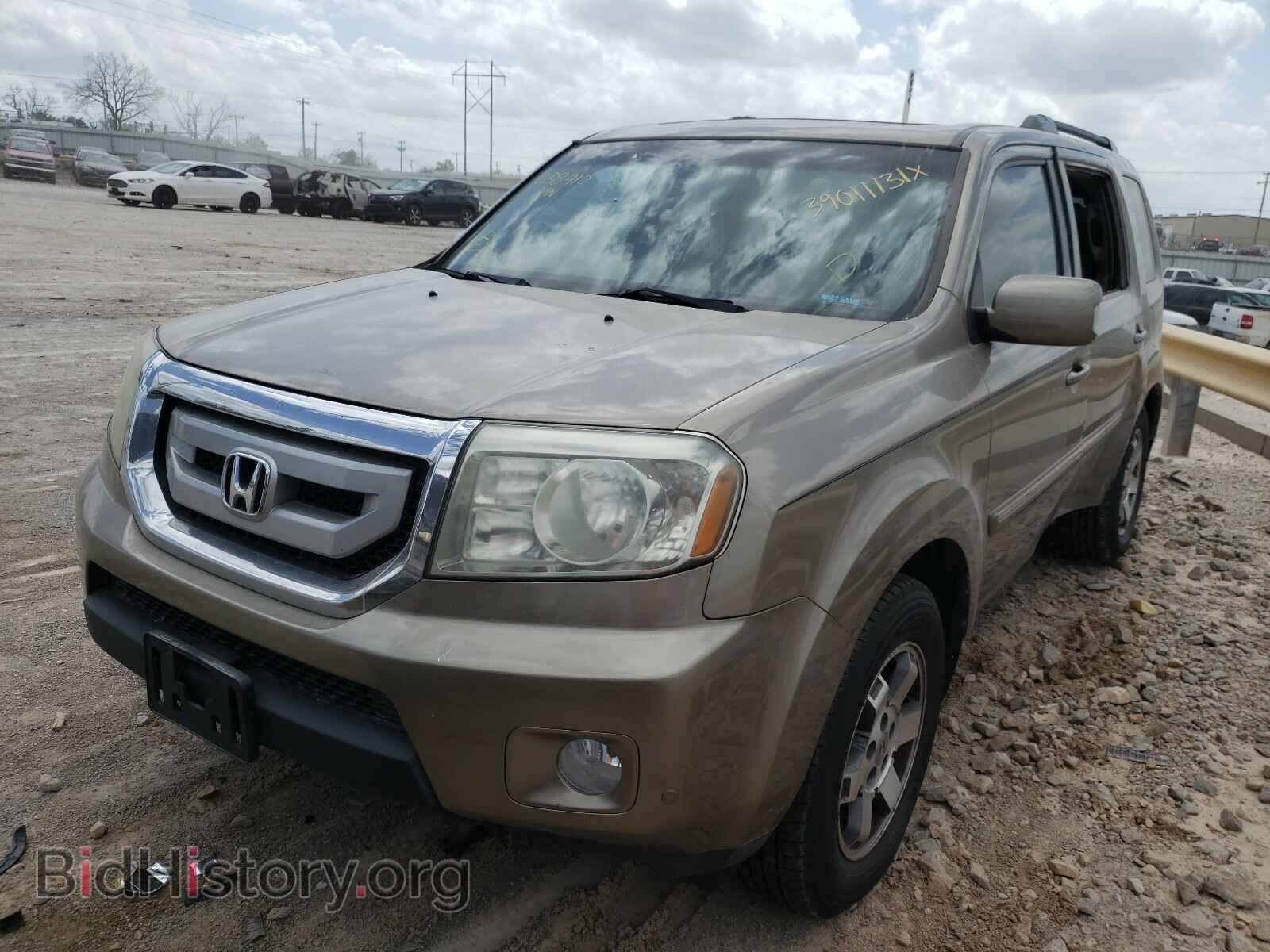 2011 HONDA PILOT - VIN: 5FNYF3H96BB038410 - Фото 2
