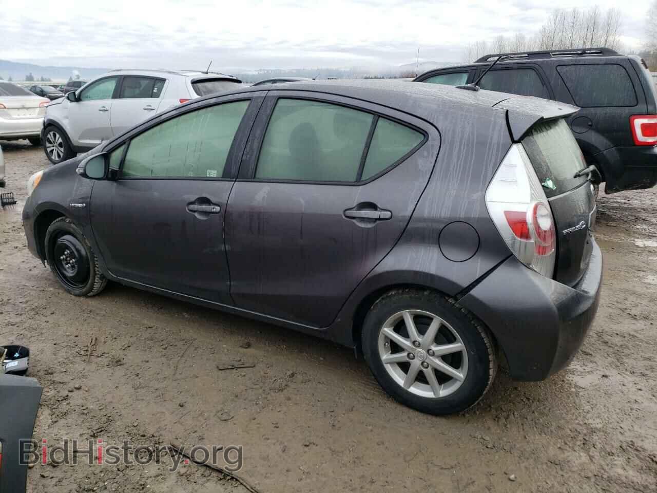 2012 TOYOTA PRIUS - VIN: JTDKDTB30C1011925 - Фото 2