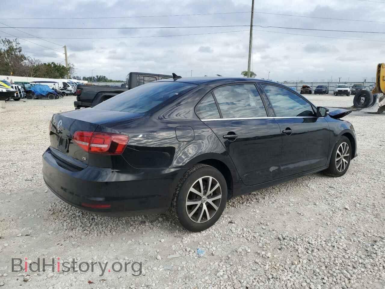 2017 VOLKSWAGEN JETTA - VIN: 3VWDB7AJ5HM254014 - Photo 3