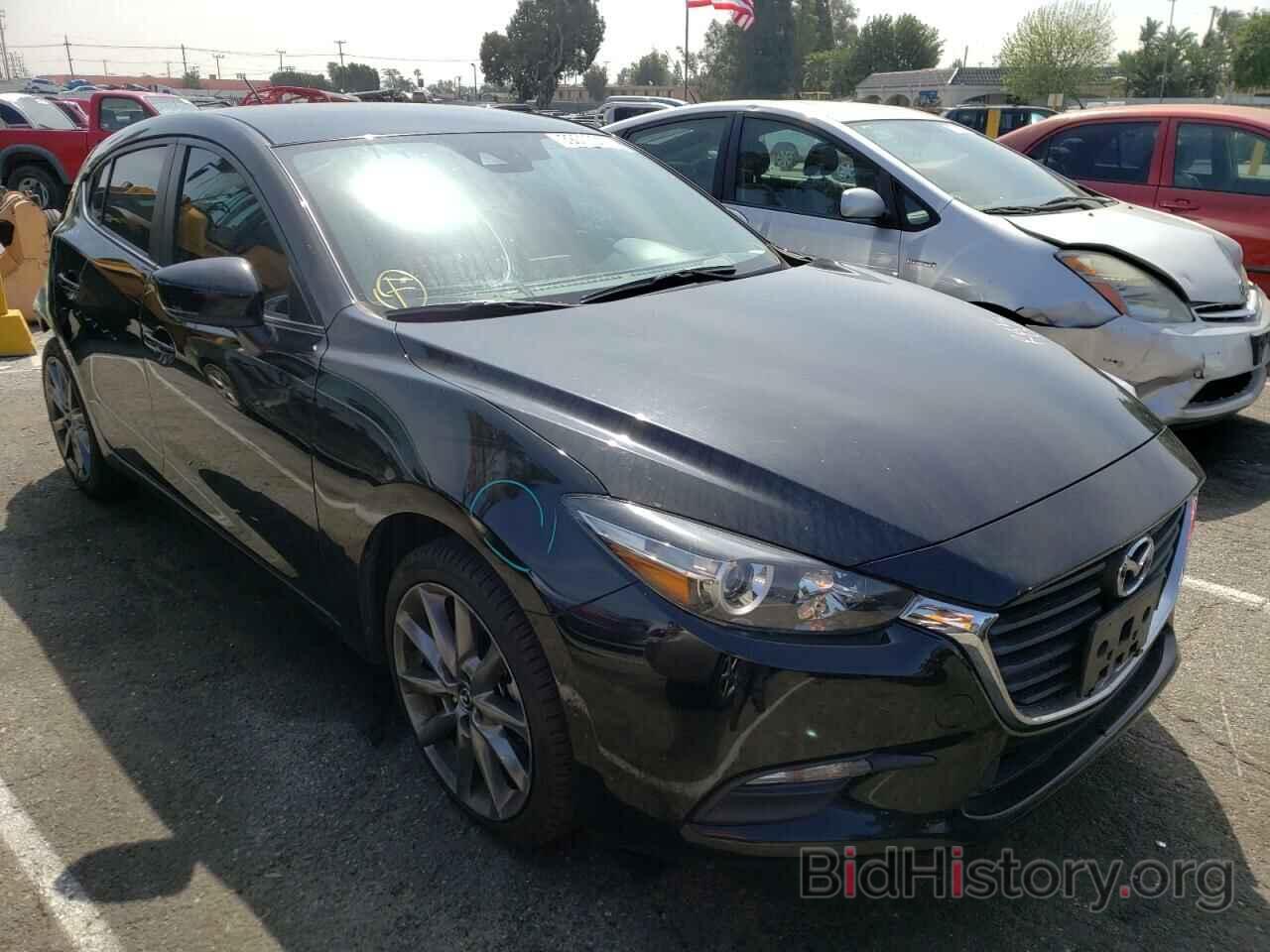 Photo 3MZBN1L33JM188949 - MAZDA 3 2018