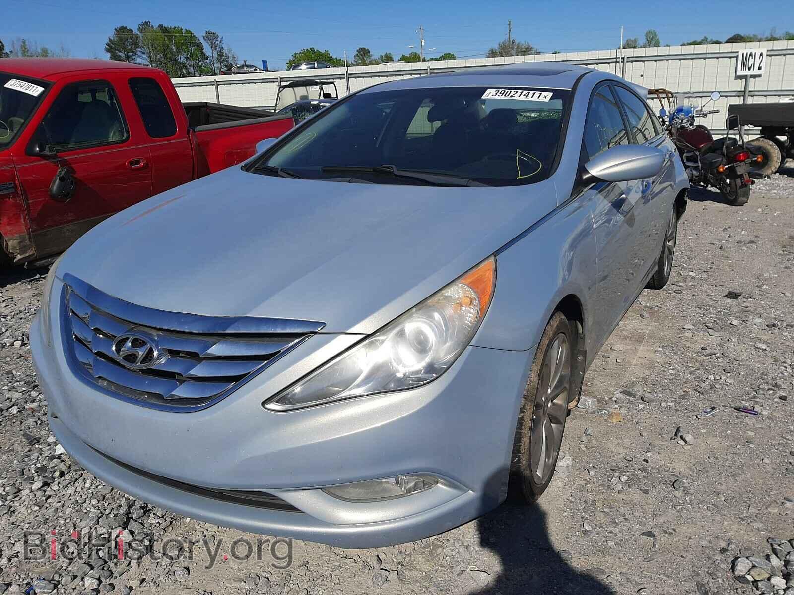 2012 HYUNDAI SONATA - VIN: 5NPEC4AB1CH438957 - Фото 2