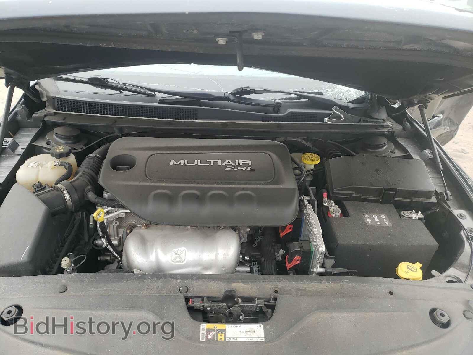 2016 CHRYSLER 200 - VIN: 1C3CCCAB2GN188849 - Фото 7