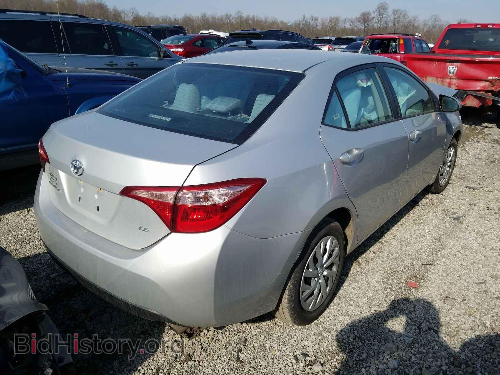 2017 TOYOTA COROLLA - VIN: 2T1BURHE2HC888172 - Фото 4