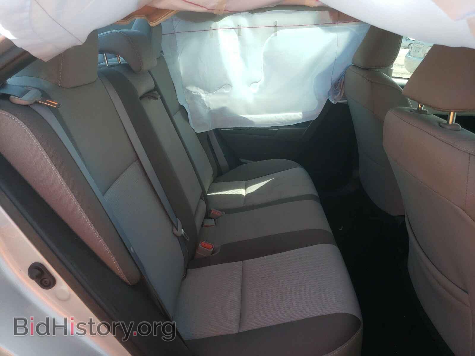 2017 TOYOTA COROLLA - VIN: 2T1BURHE2HC888172 - Фото 6