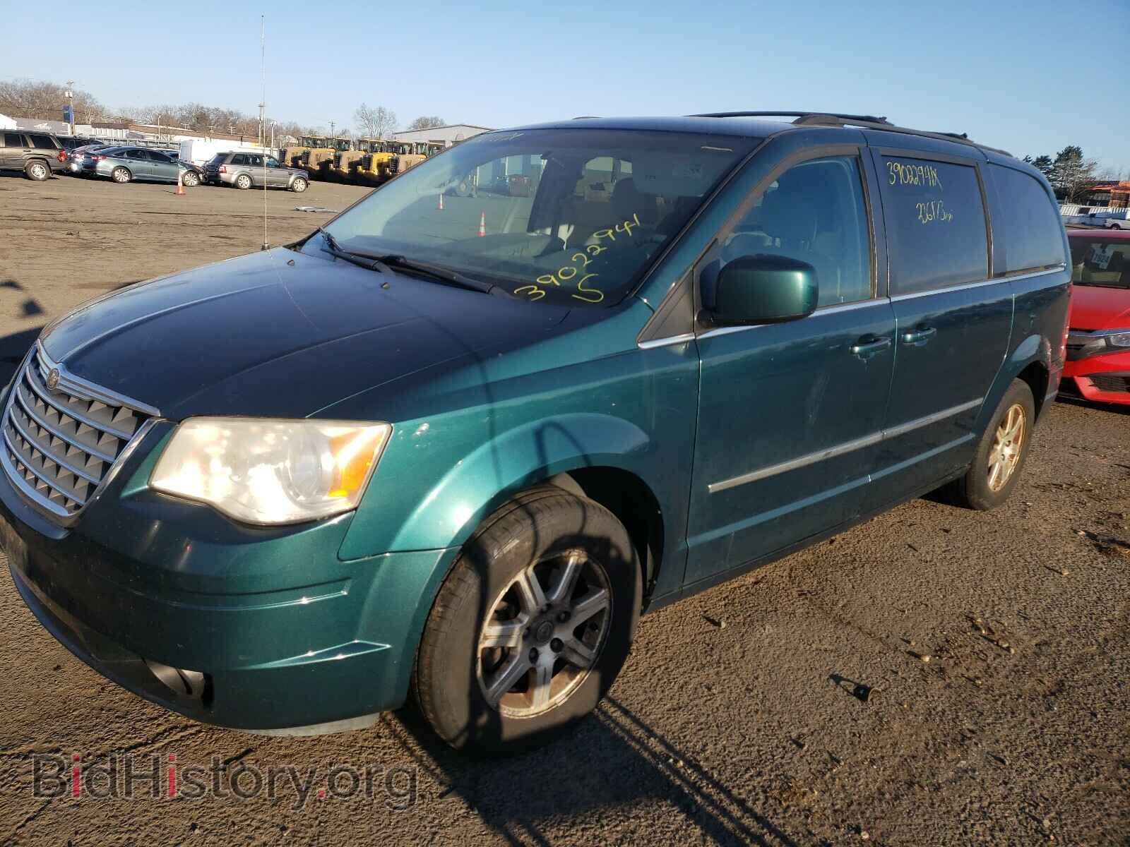 2009 CHRYSLER MINIVAN - VIN: 2A8HR54119R536881 - Фото 2