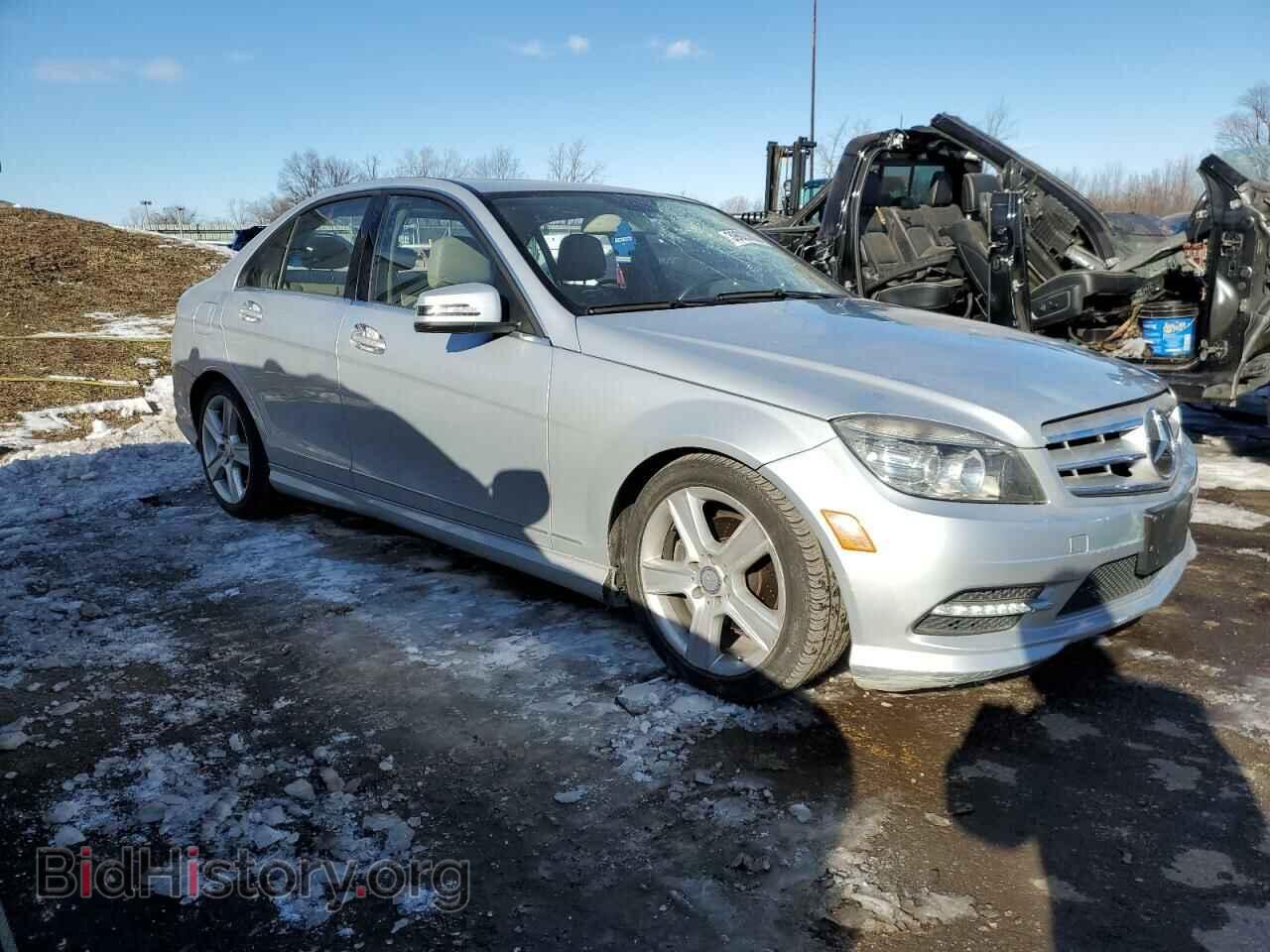 2011 MERCEDES-BENZ C-CLASS - VIN: WDDGF8BB2BR141277 - Фото 4