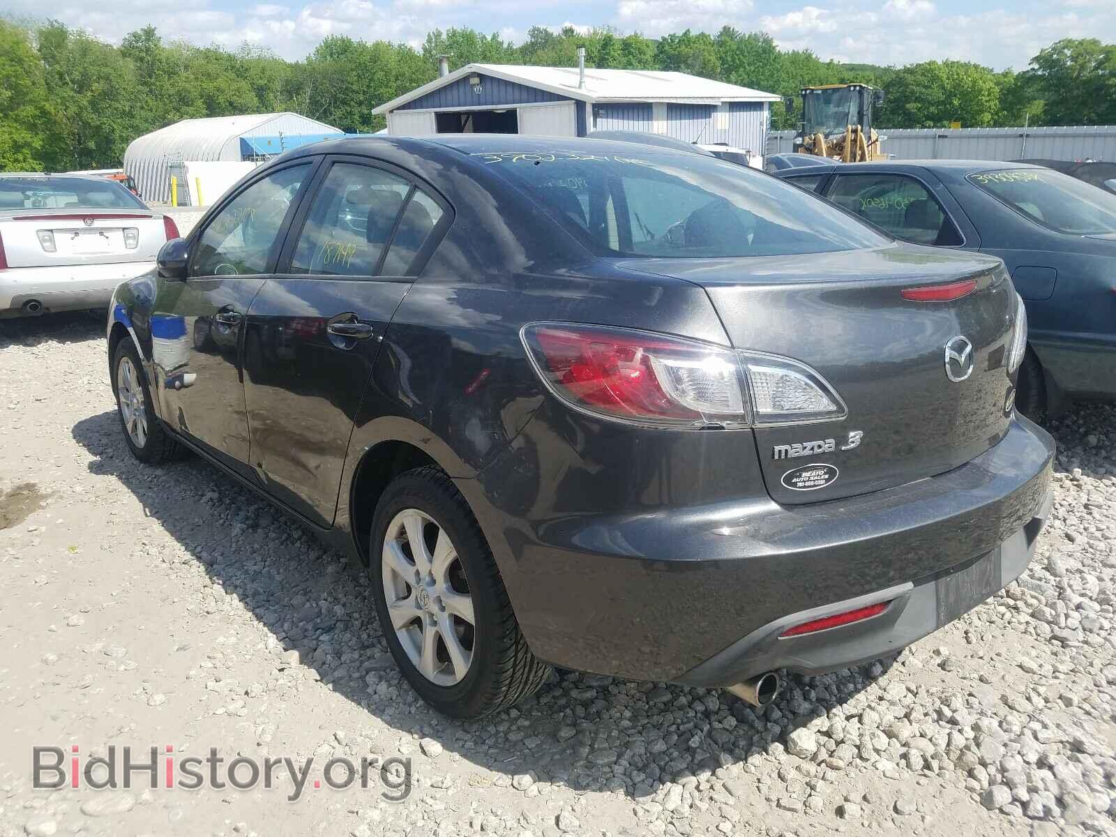 2011 MAZDA 3 - VIN: JM1BL1VG8B1373246 - Фото 3