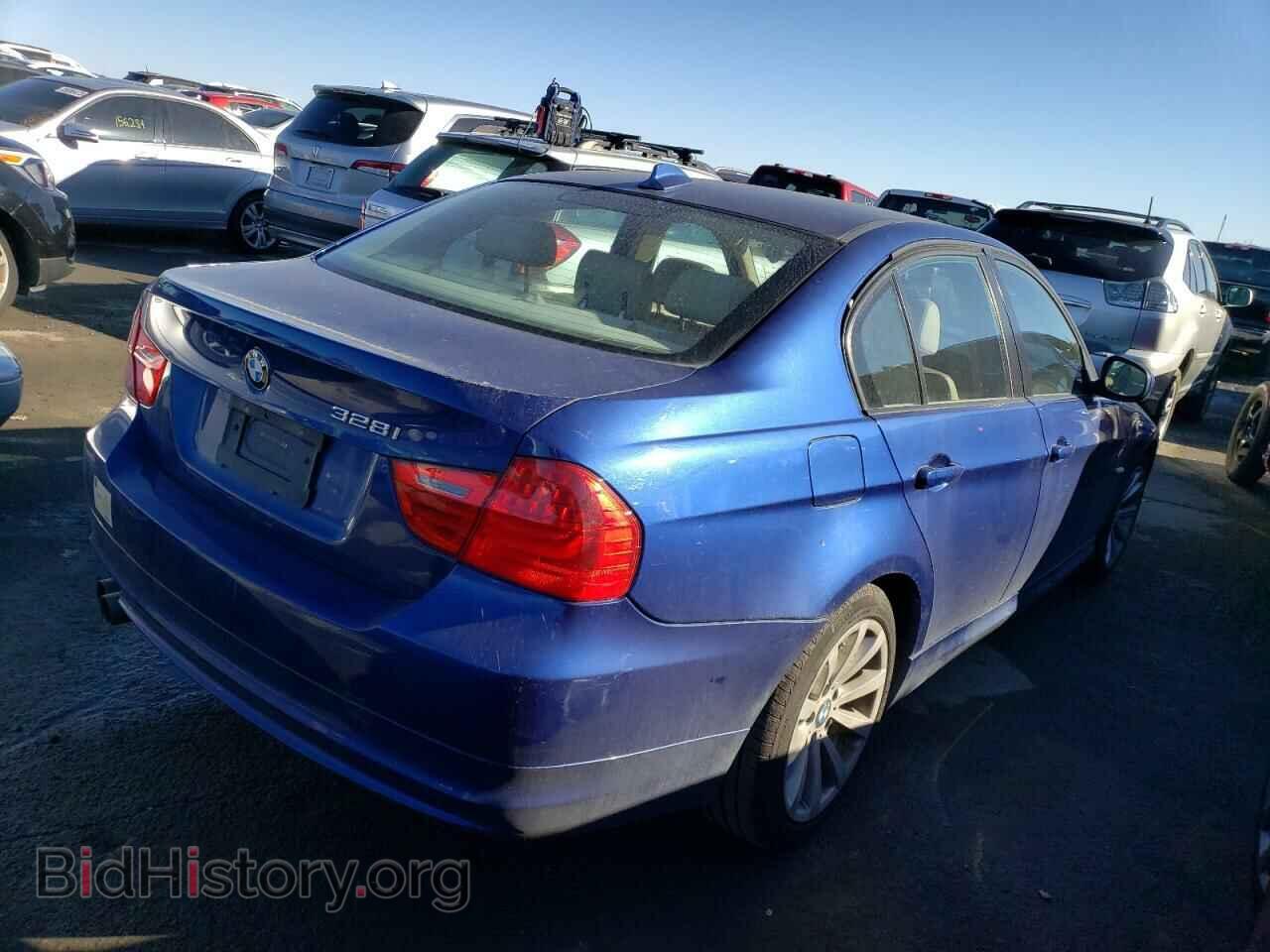 2011 BMW 3 SERIES - VIN: WBAPH5C56BA444327 - Фото 3
