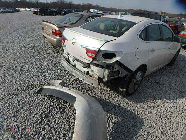 2012 BUICK VERANO - VIN: 1G4PS5SK0C4132933 - Фото 4