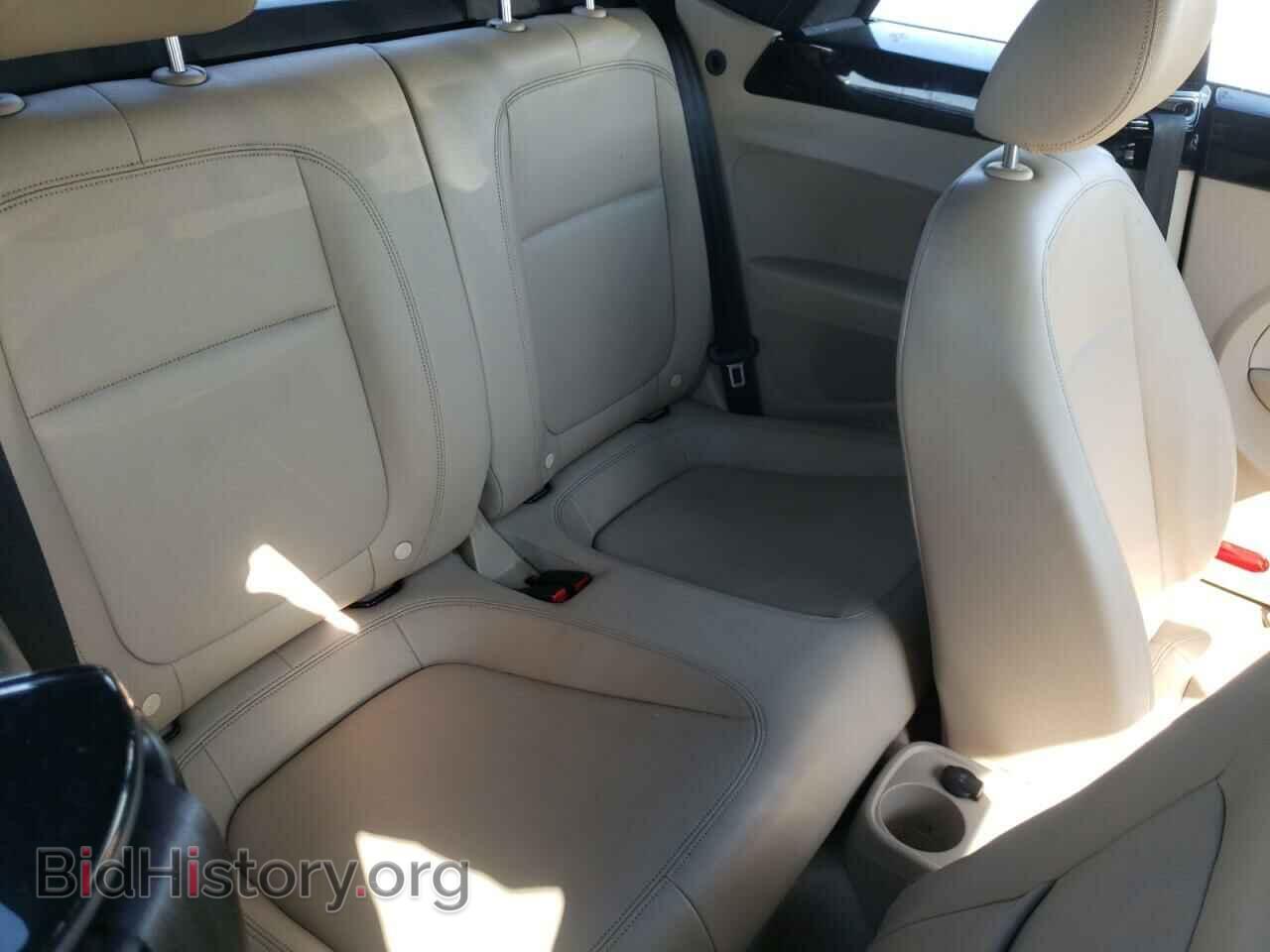 2013 VOLKSWAGEN BEETLE - VIN: 3VW5P7AT5DM800733 - Фото 6