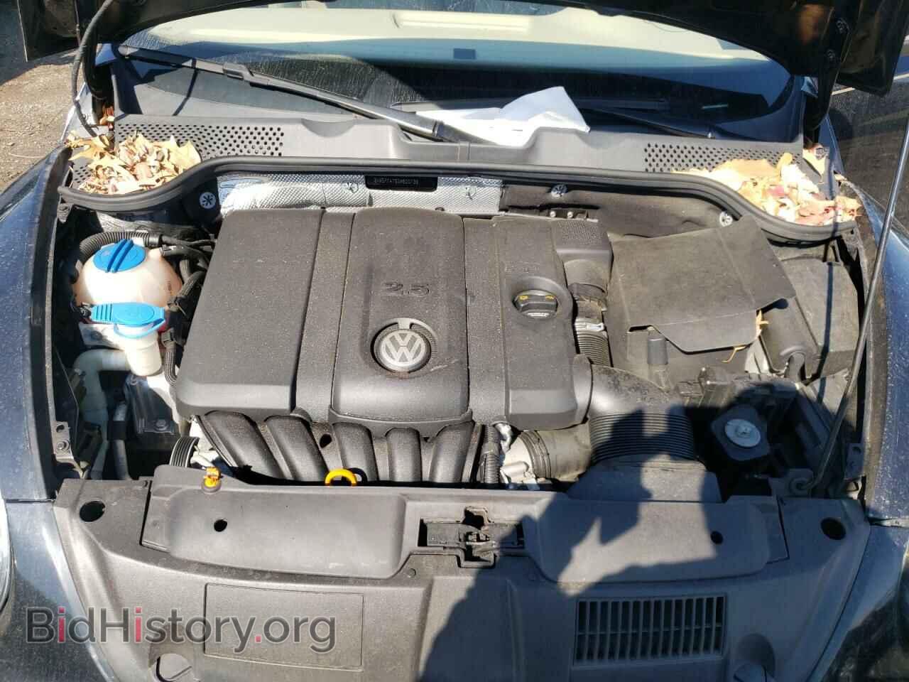 2013 VOLKSWAGEN BEETLE - VIN: 3VW5P7AT5DM800733 - Фото 7