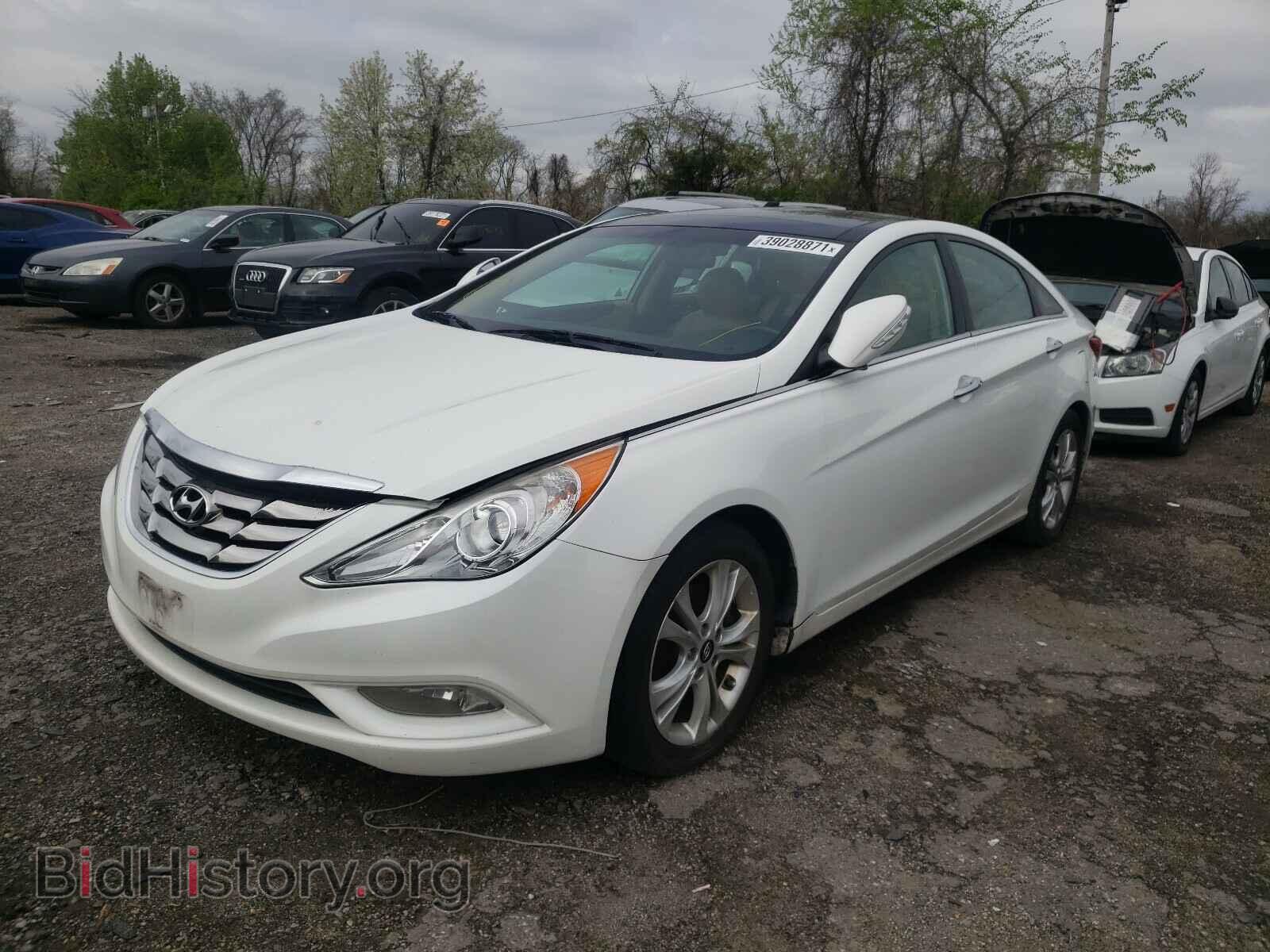 2012 HYUNDAI SONATA - VIN: 5NPEC4AC2CH374162 - Фото 2