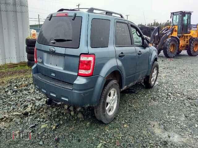 2011 FORD ESCAPE - VIN: 1FMCU0D75BKB68373 - Photo 4