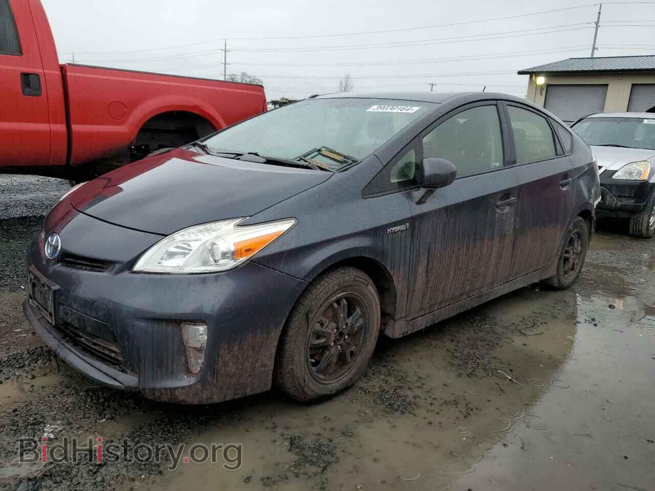 Фотография JTDKN3DU2F0410607 - TOYOTA PRIUS 2015
