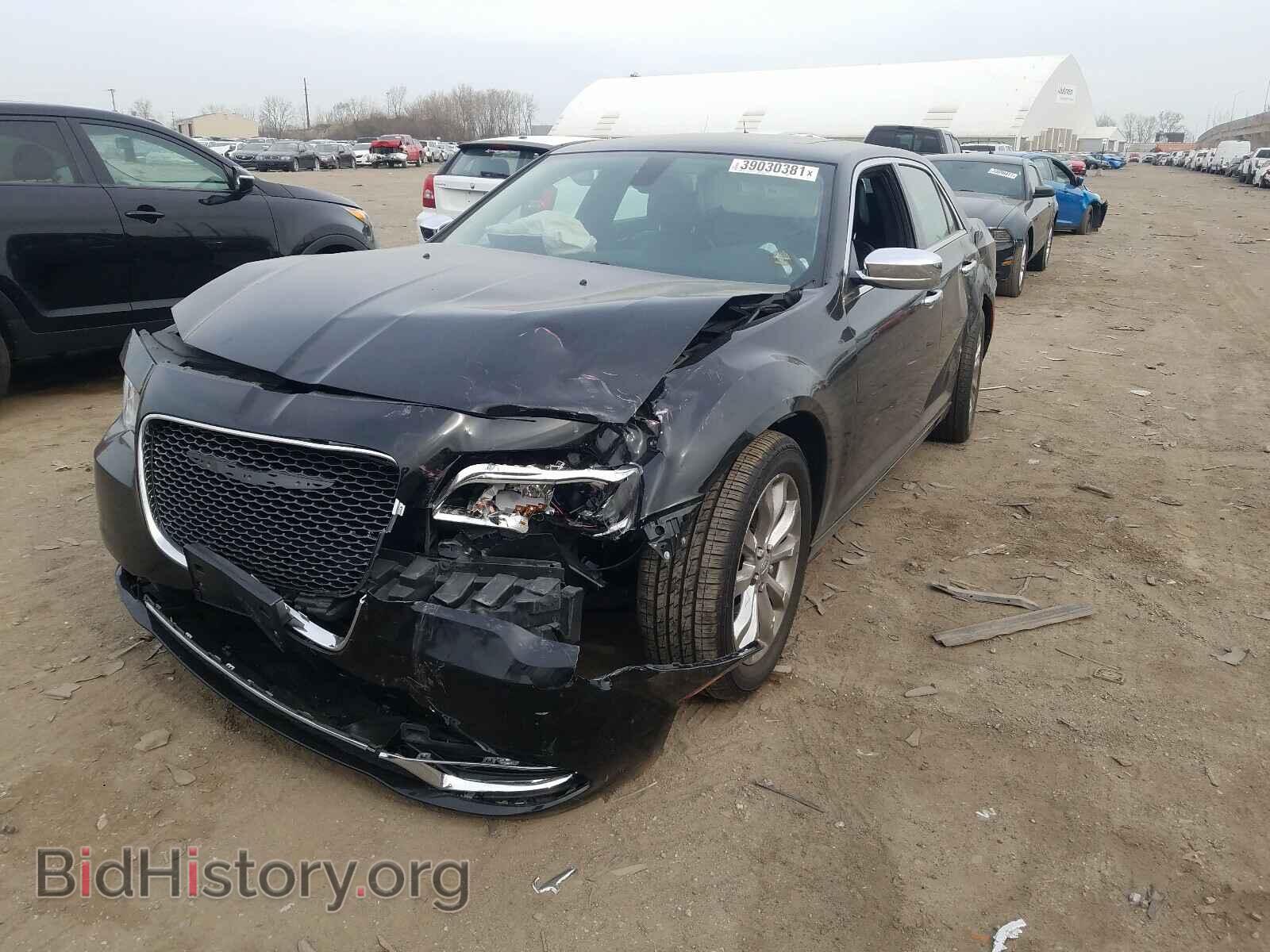 2016 CHRYSLER 300 - VIN: 2C3CCAKG2GH106447 - Фото 9