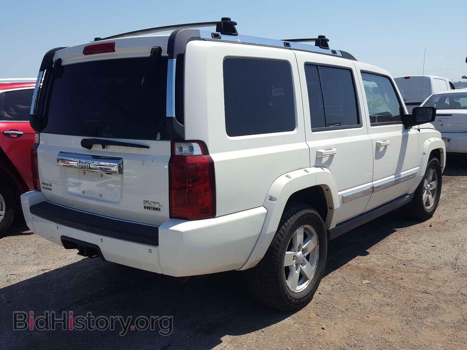 2006 JEEP COMMANDER - VIN: 1J8HG582X6C216052 - Photo 4