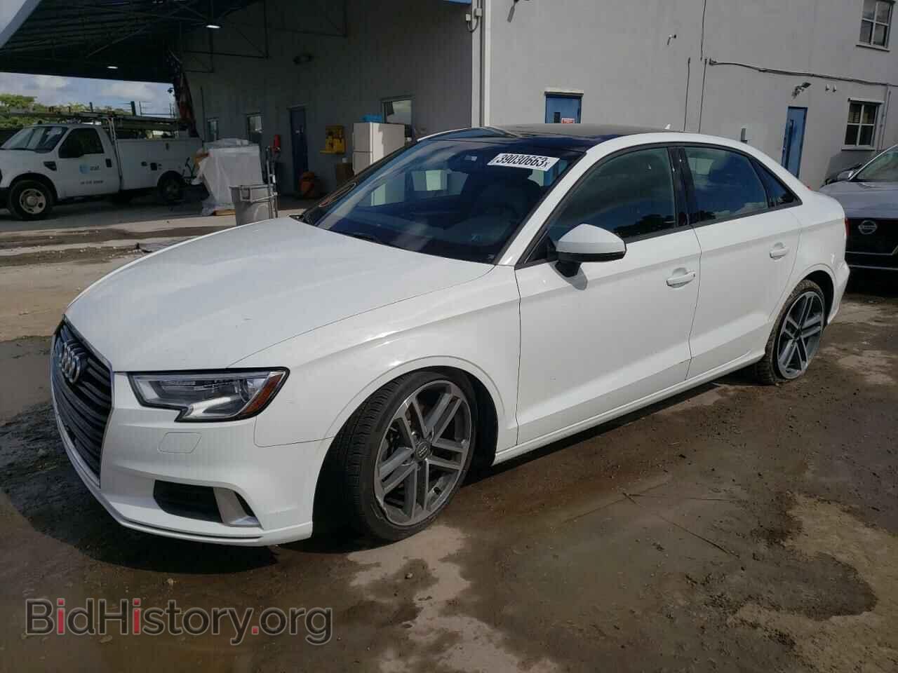 Photo WAUAUGFF9J1071171 - AUDI A3 2018