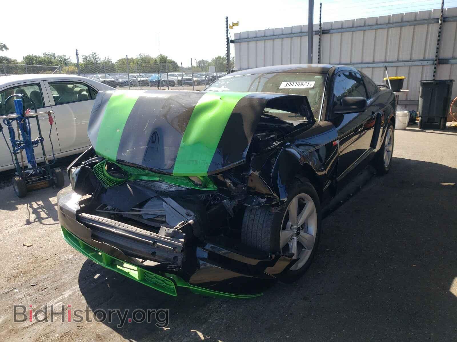 2008 FORD MUSTANG - VIN: 1ZVHT82H085199851 - Фото 2