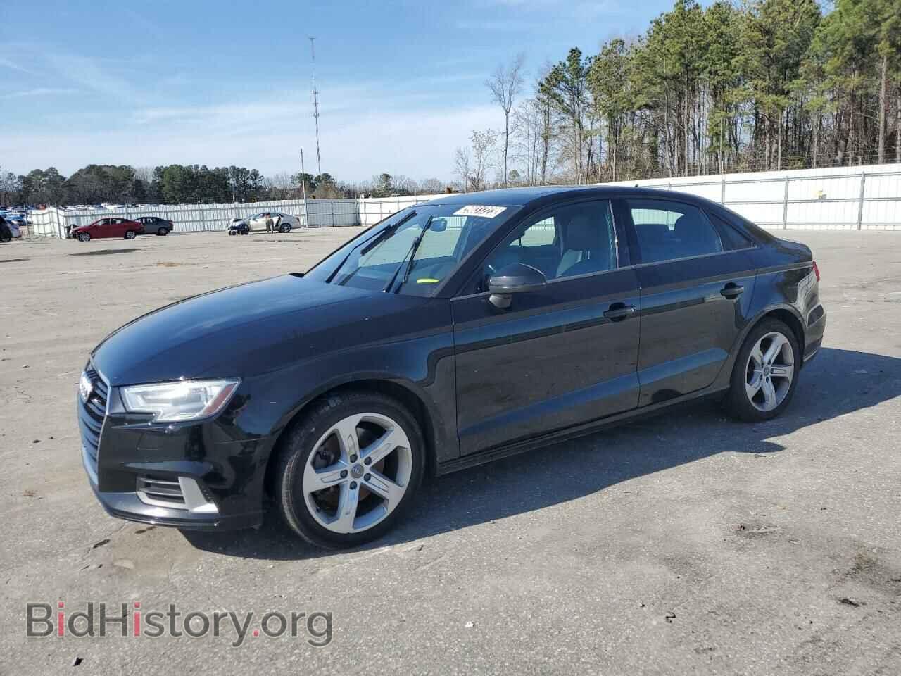 Фотография WAUAUGFF7H1044299 - AUDI A3 2017
