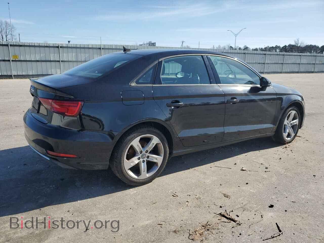 2017 AUDI A3 - VIN: WAUAUGFF7H1044299 - Фото 3