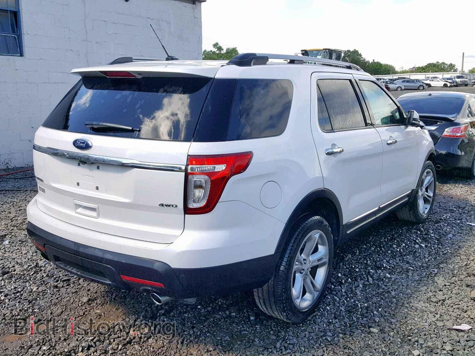 2015 FORD EXPLORER L - VIN: 1FM5K8F83FGB54872 - Photo 4