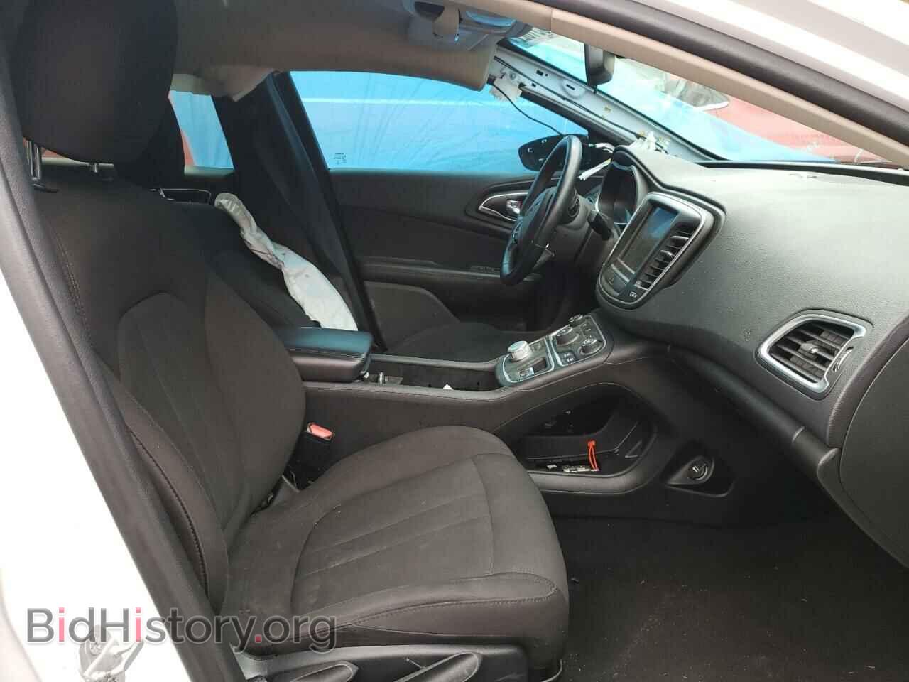 2015 CHRYSLER 200 - VIN: 1C3CCCAB7FN652331 - Photo 5