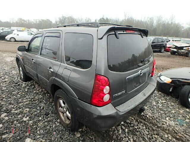 2005 MAZDA TRIBUTE - VIN: 4F2CZ06105KM03894 - Фото 3