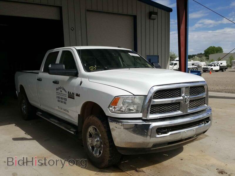 2014 RAM 2500 2500 ST (VIN 3C6TR5HTXEG213918) — photo 1 of 10, Copart, damage: minor dents/scratches