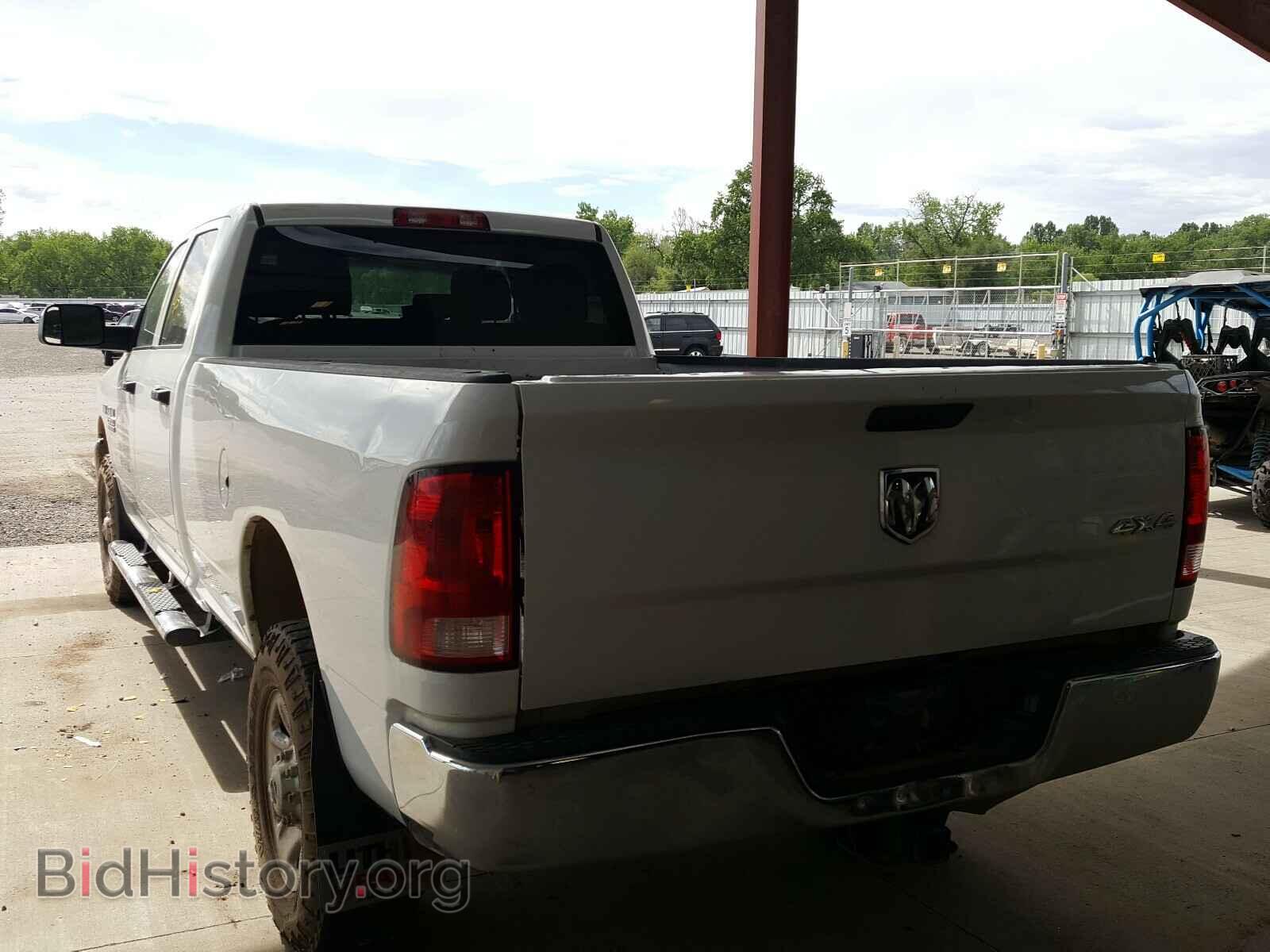 2014 RAM 2500 - VIN: 3C6TR5HTXEG213918 - Фото 3