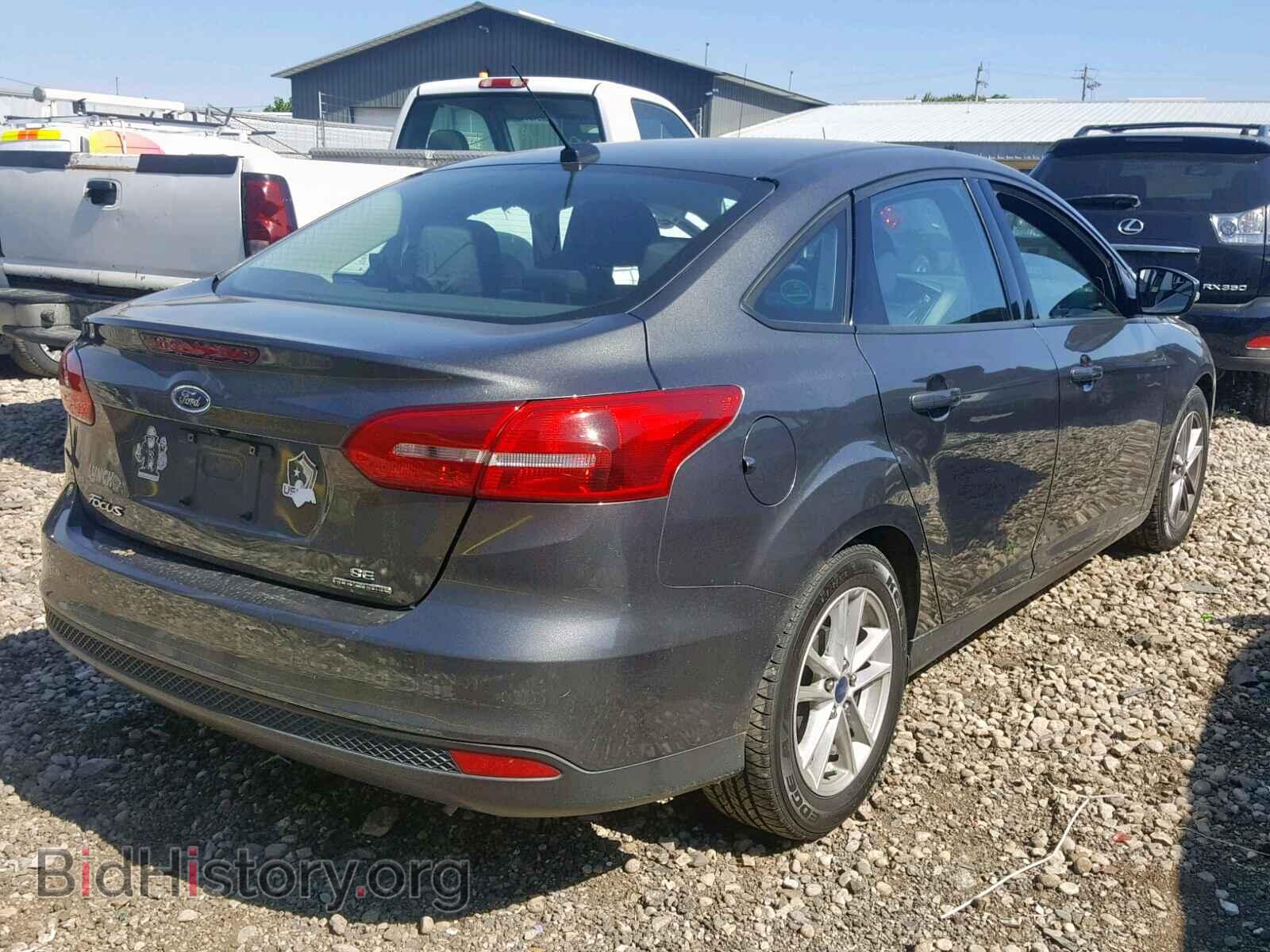 2015 FORD FOCUS SE - VIN: 1FADP3F2XFL262628 - Фото 4