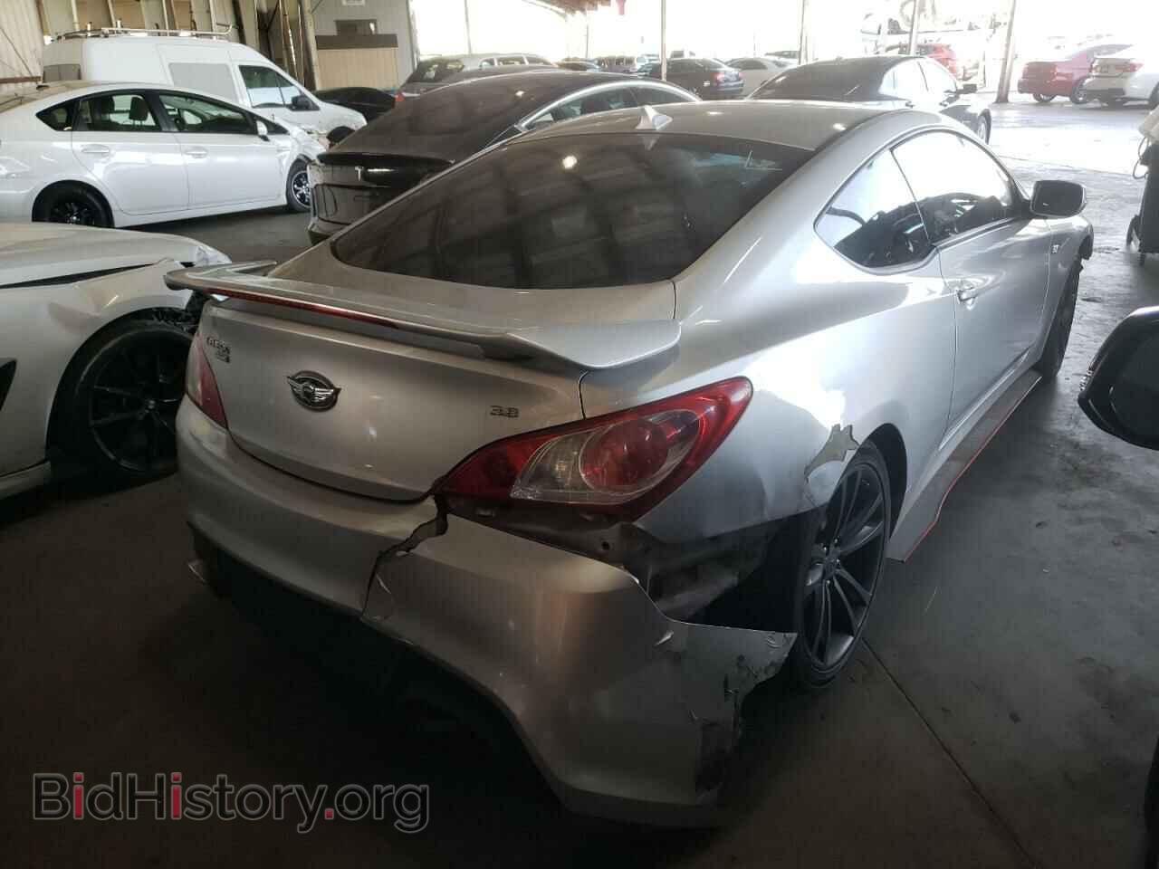 2011 HYUNDAI GENESIS - VIN: KMHHU6KH3BU043767 - Фото 4