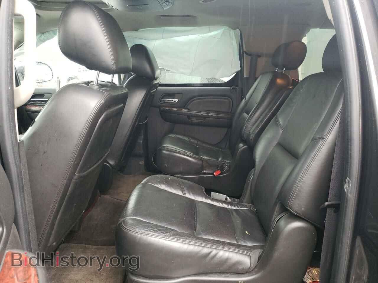 2011 CADILLAC ESCALADE - VIN: 1GYS3HEF8BR232382 - Фото 6