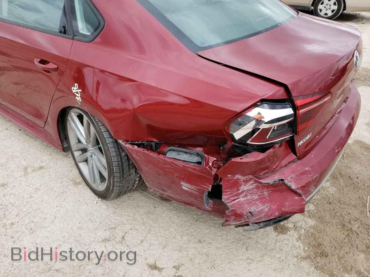 2018 VOLKSWAGEN PASSAT - VIN: 1VWAA7A30JC000970 - Фото 9
