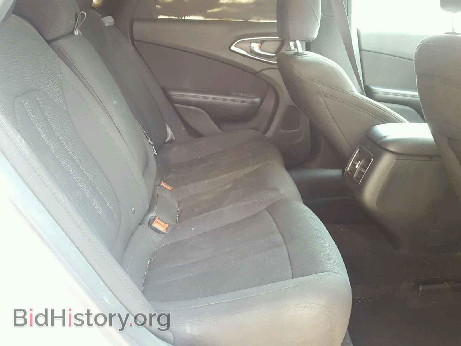 2015 CHRYSLER 200 - VIN: 1C3CCCABXFN546794 - Photo 6