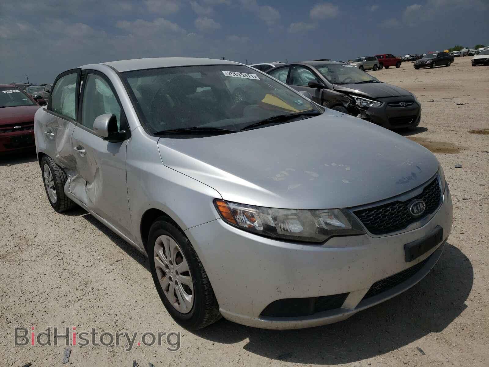 Фотография KNAFU4A25D5654035 - KIA FORTE 2013