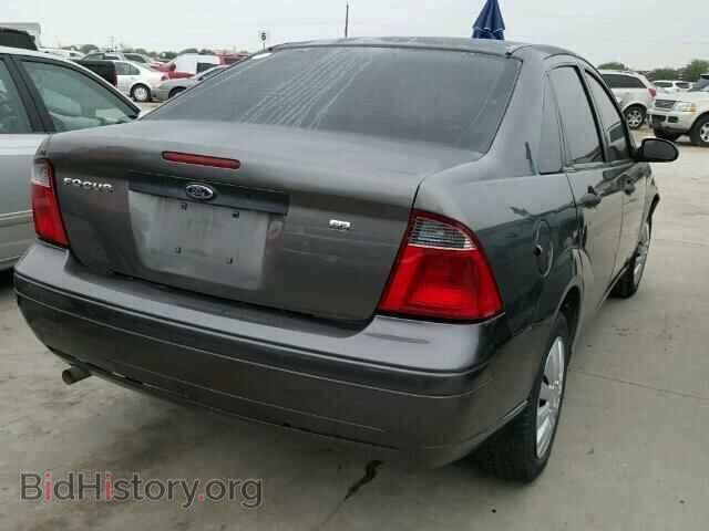 2007 FORD FOCUS - VIN: 1FAFP34N87W290921 - Photo 4